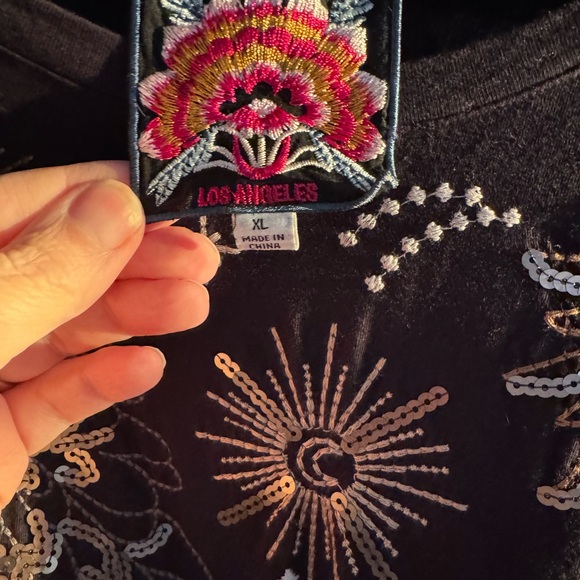 Johnny Was CALLISTO SEQUIN BISHOP SLEEVE TEE HTF XL Moon, Stars Embroidered - Picture 5 of 9